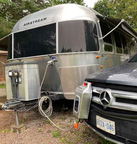 Airstream Edition - 1000/2000 watt CarGenerator All Weather Pure Sine